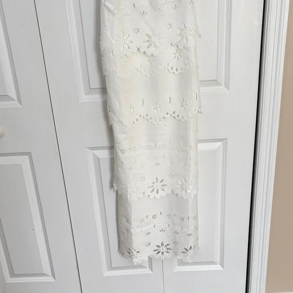 Petal & Pup White Floral Maxi Dress - Picture 5 of 8